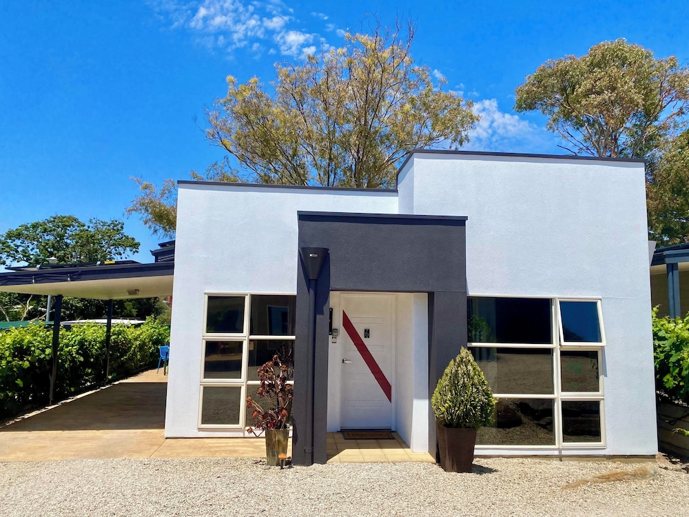 McLaren Vale Studio Apartments 38/50