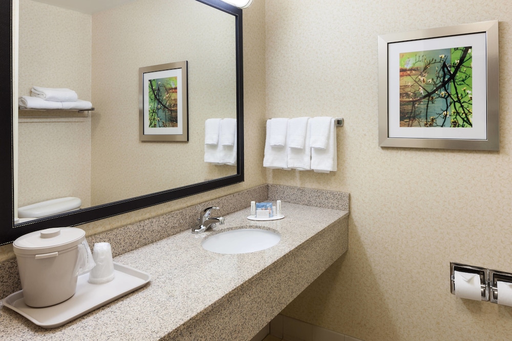 Fairfield Inn Suites Ruston 9/36
