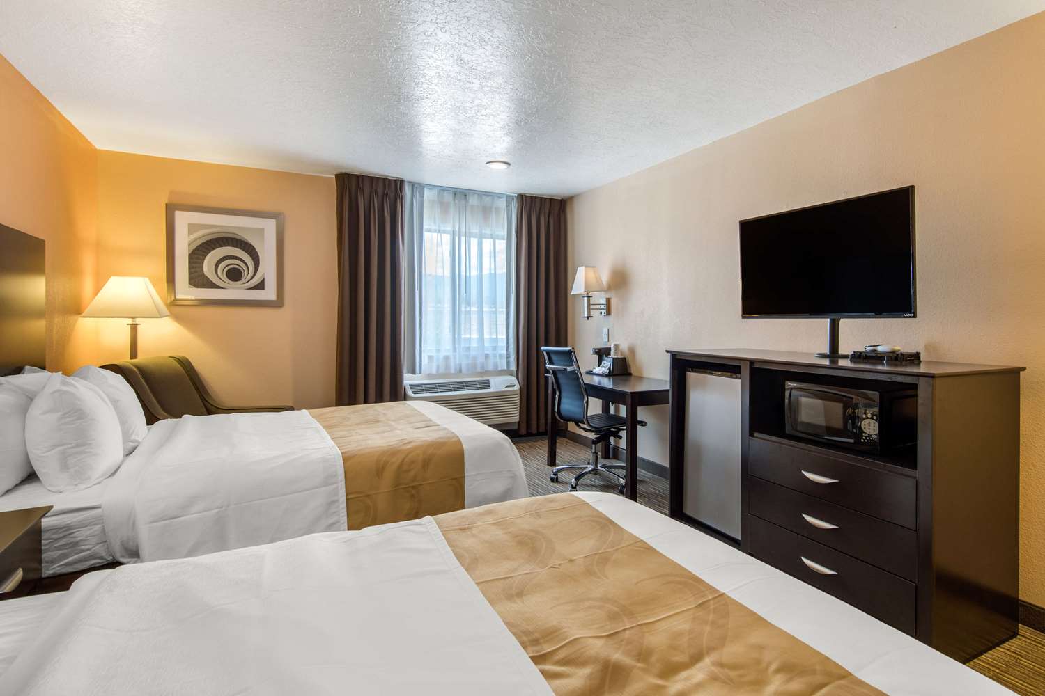 ROOM, 2 QUEEN BEDS