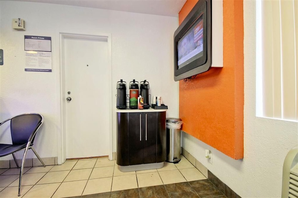 Motel6 Dania Beach, FL 42/59