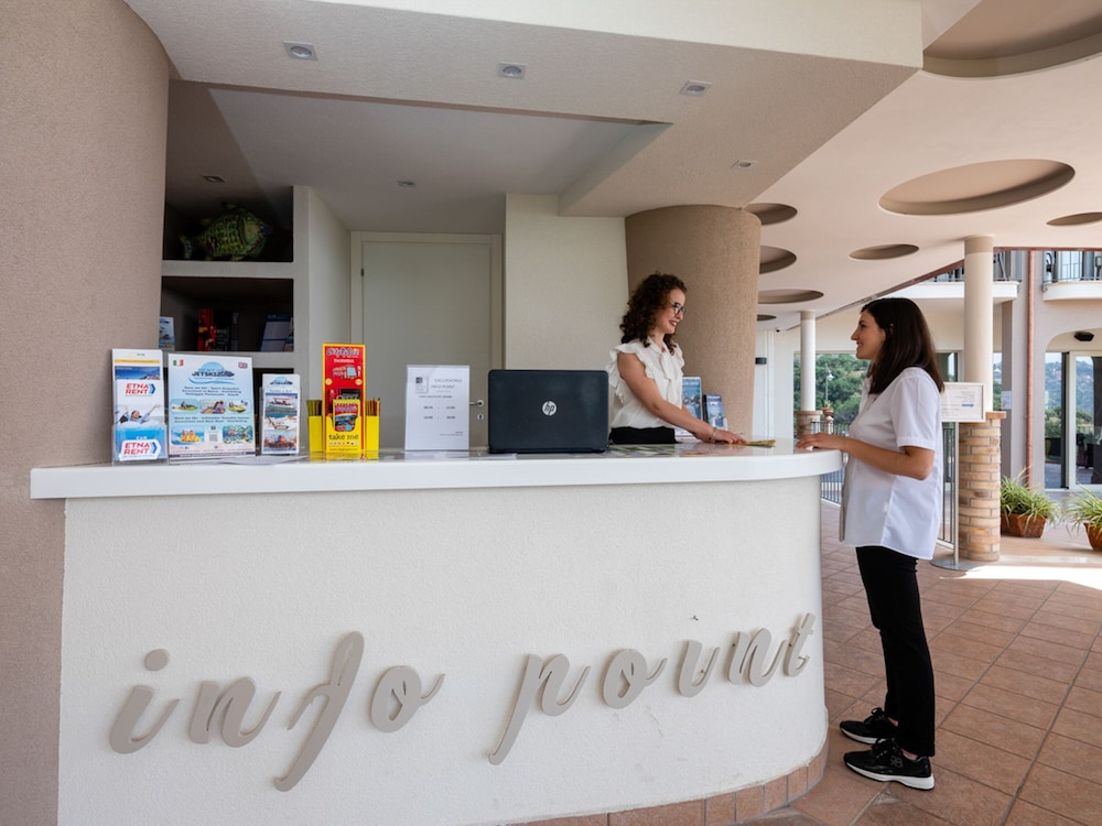 Antares Hotel 6/50