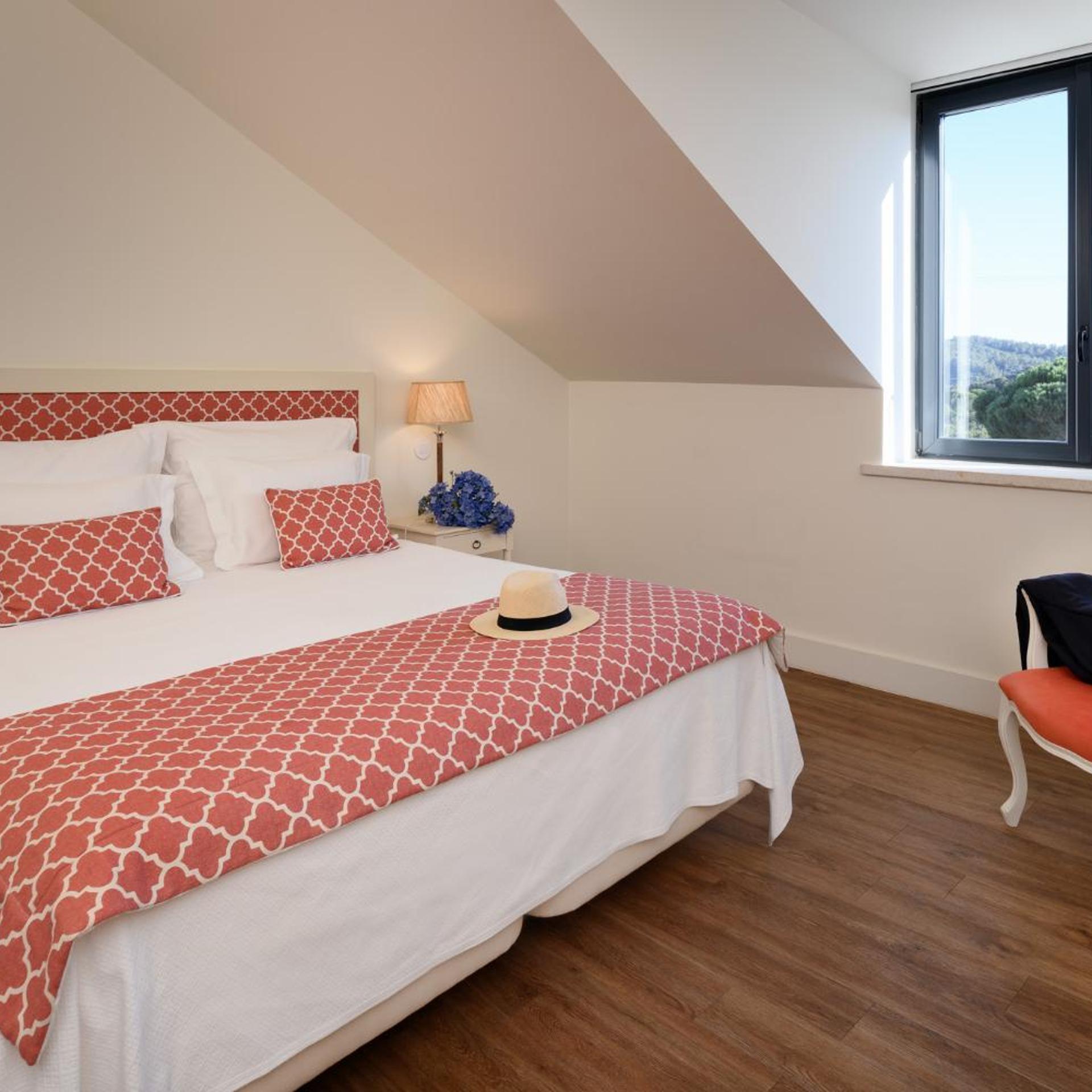 Garden, Superior, House, Double or Twin Bed