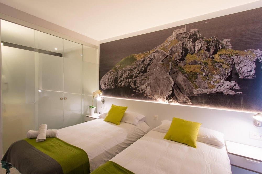 Bilbao City Rooms 20/25