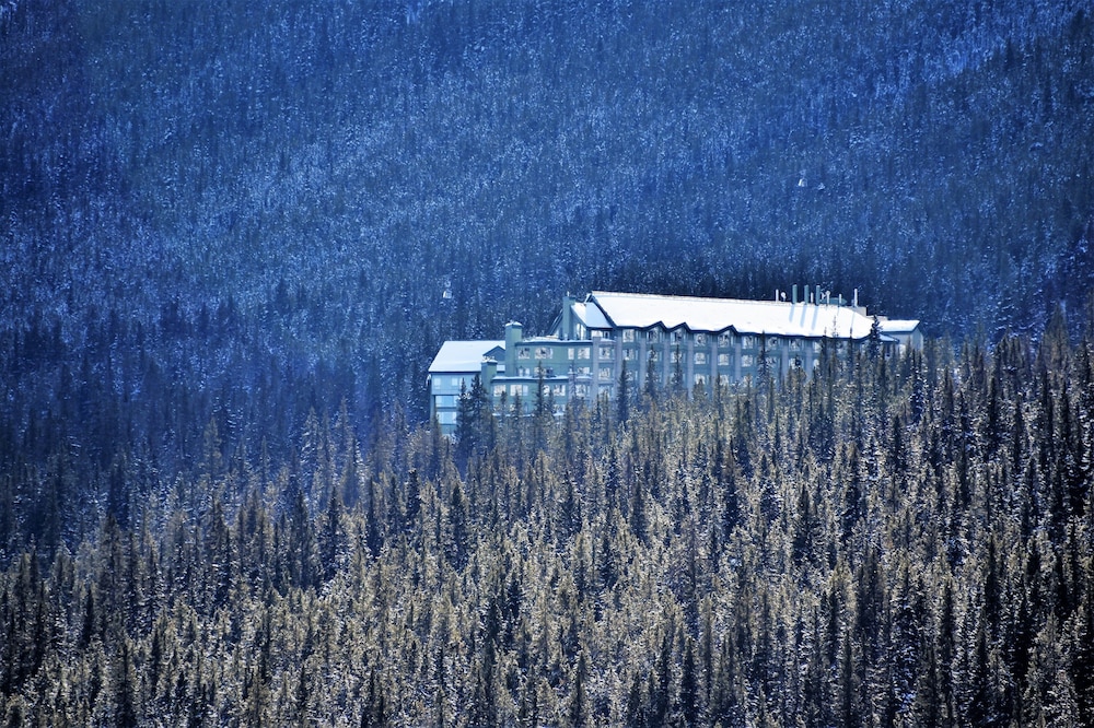 The Rimrock Resort Hotel Banff 41/71