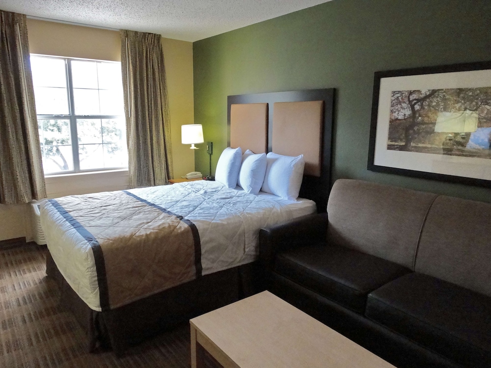 Extended Stay America - San Antonio - Airport 22/56