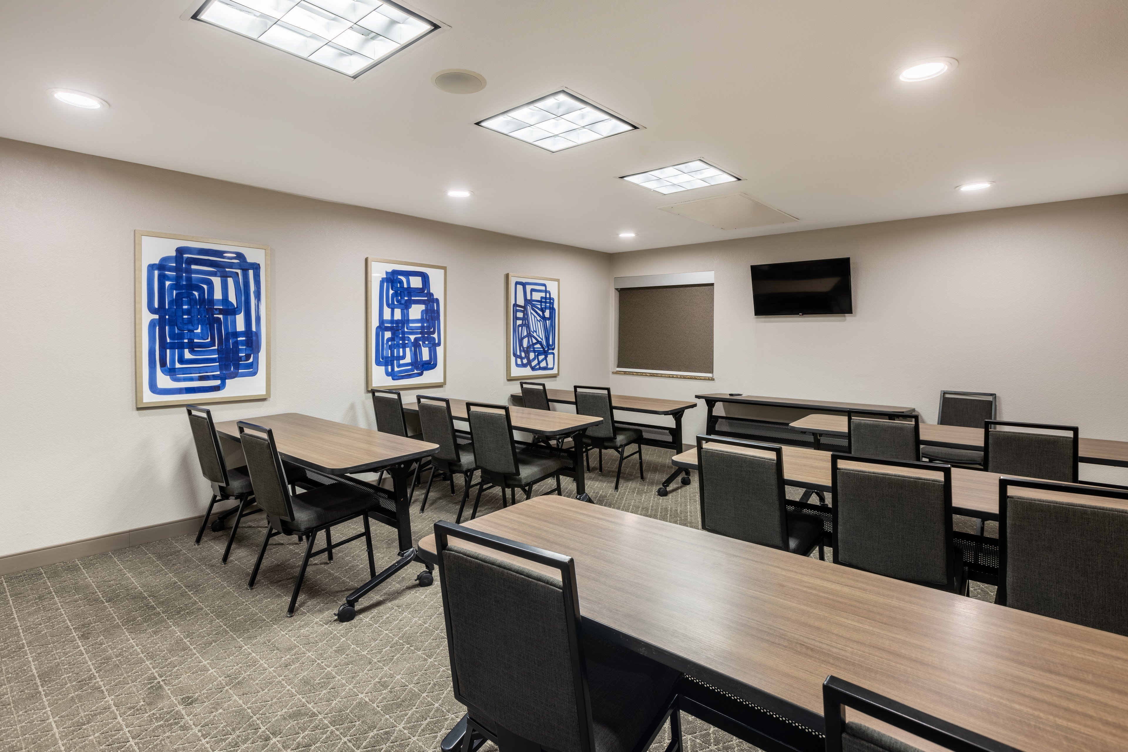 CANDLEWOOD SUITES BLUFFTON - HILTON HEAD 57/73