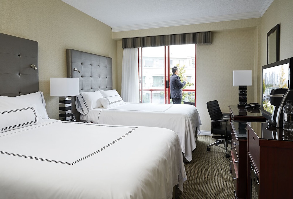 PREMIUM, 2 DOUBLE BEDS, BALCONY