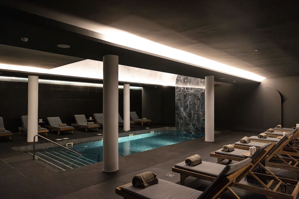 METT Hotel & Beach Resort Marbella Estepona 32/64