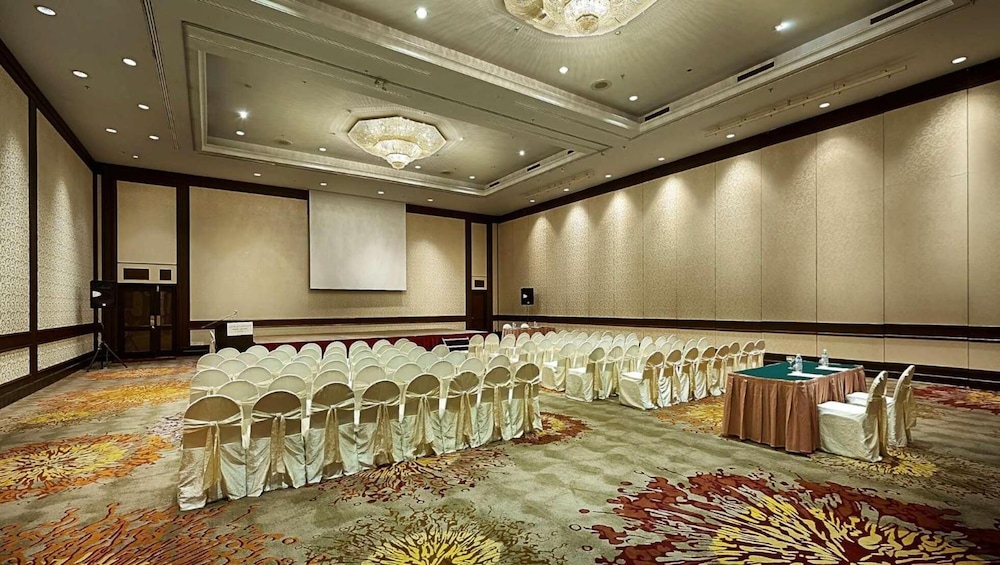 Berjaya Penang Hotel 45/53