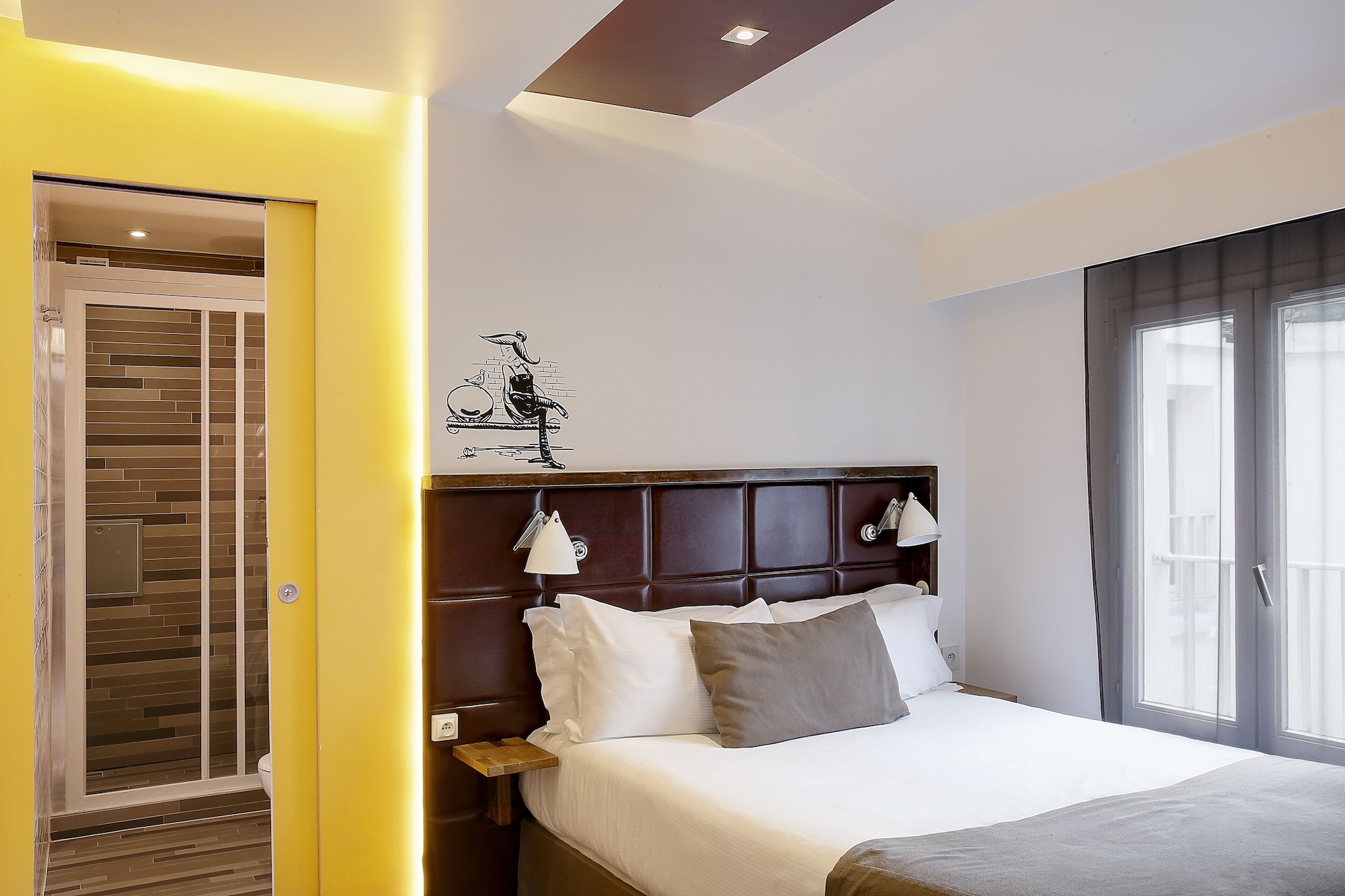 ROOM, SINGLE, DOUBLE BED