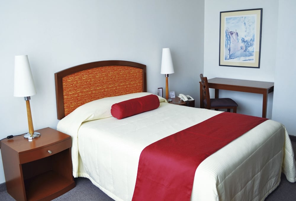 Hotel Mediterraneo 7/42
