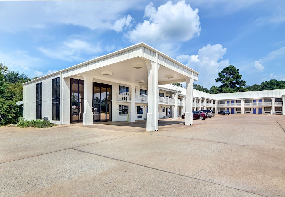 Motel6 Lindale, TX 29/34