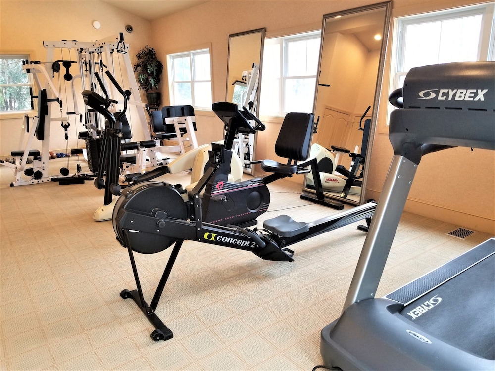 Christmas Farm Inn and Spa 30/50