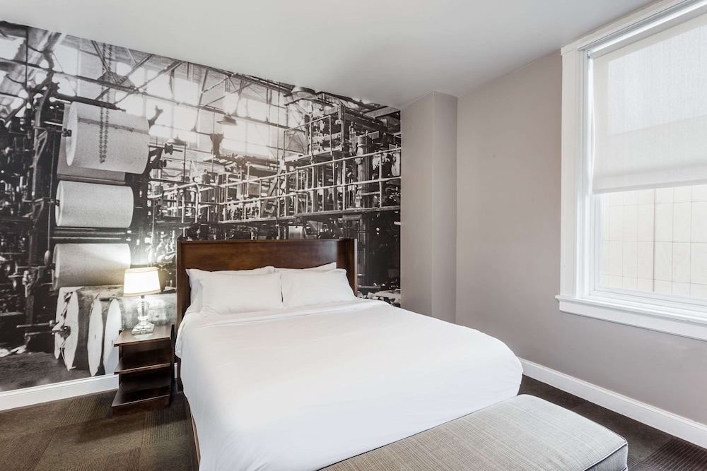 Hotel at the Lafayette, Trademark Collection by Wyndham 12/62