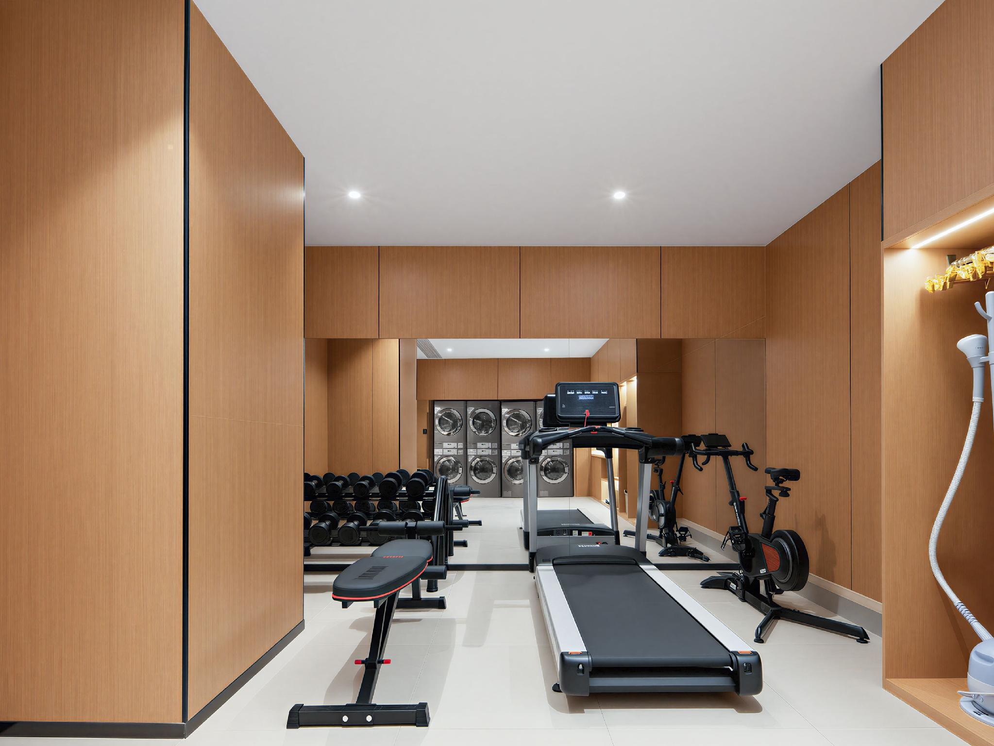 Vienna International Hotel (Fuzhou Cangshan Wanda) 28/38