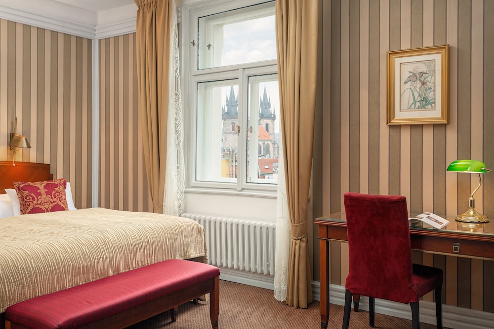 Hotel Paris Prague 15/50