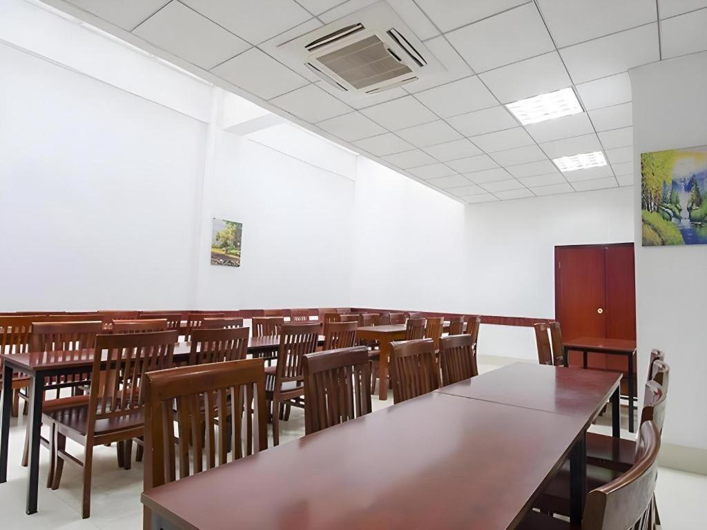 VX Xiamen Siming District Huandao Road Hotel 36/50