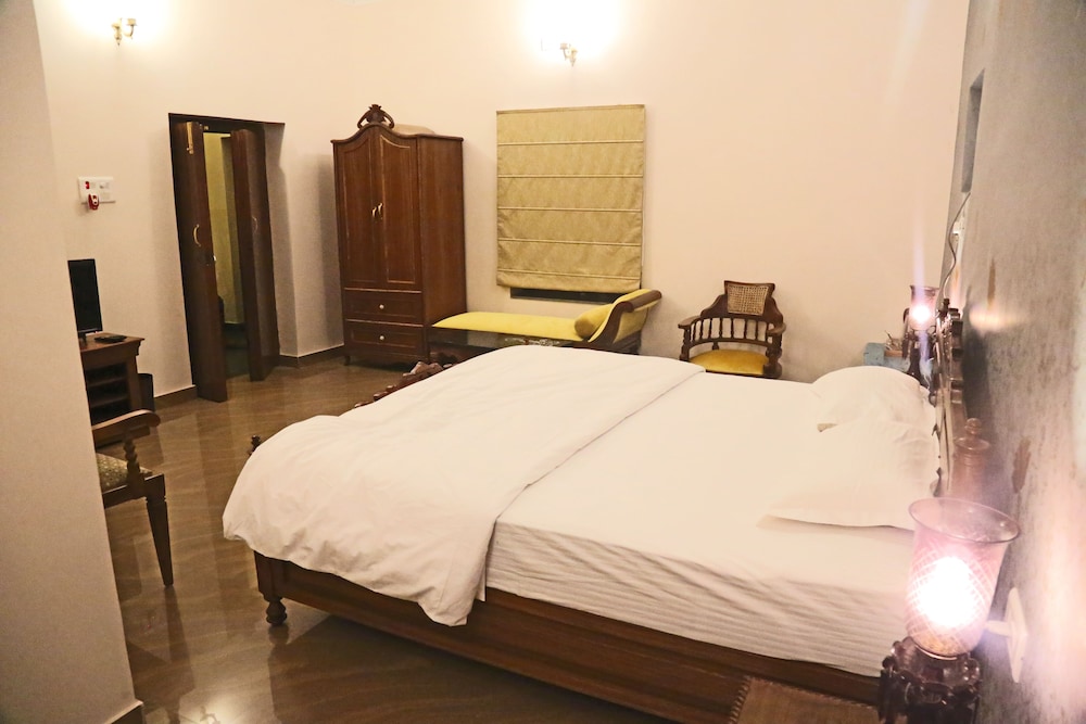 Vijaigarh Kothi 15/42