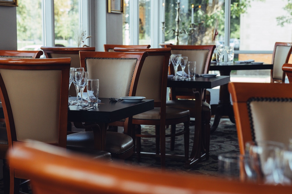Milling Hotel Plaza 47/56