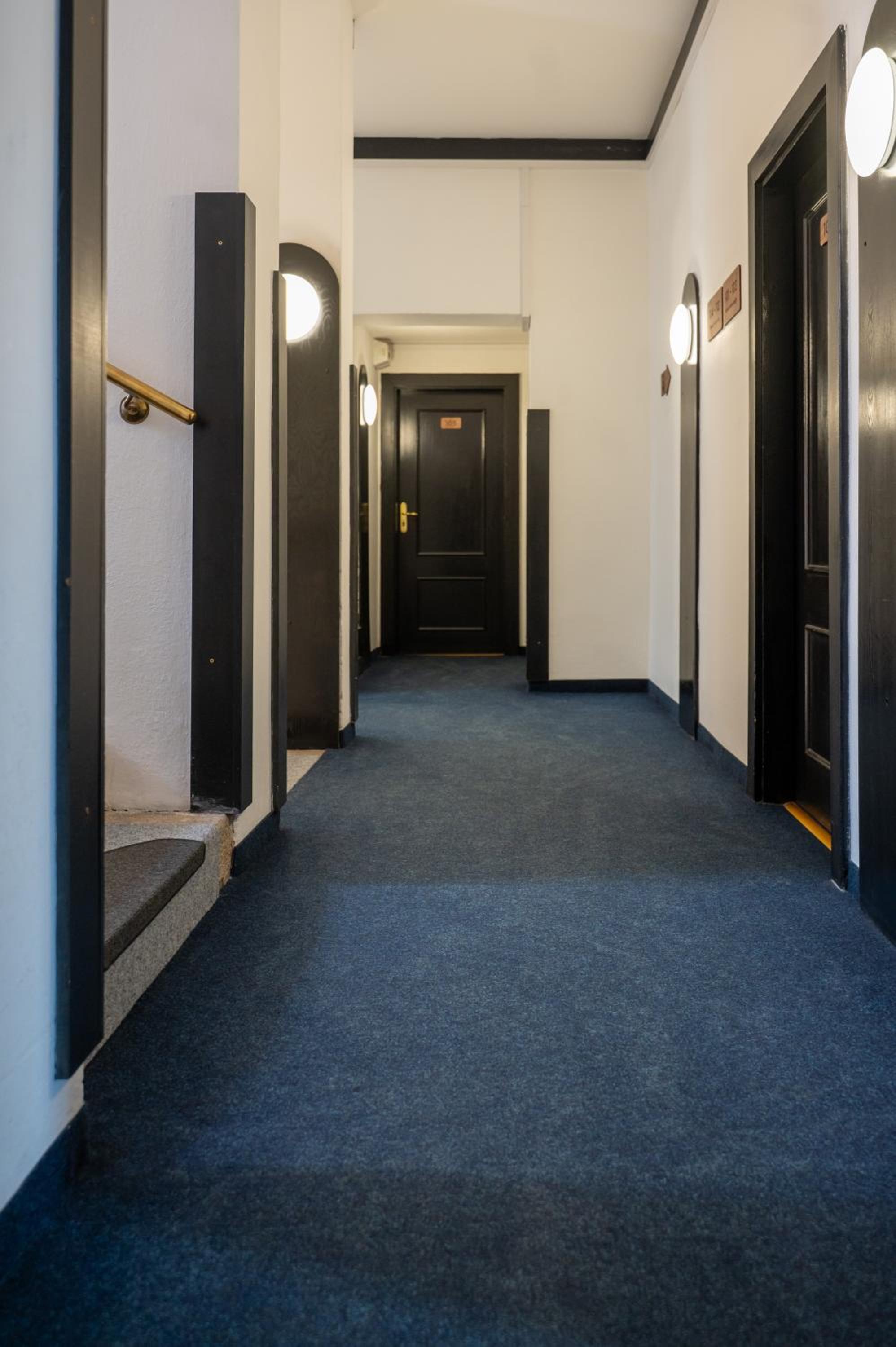 Hotel CB Royal 52/61