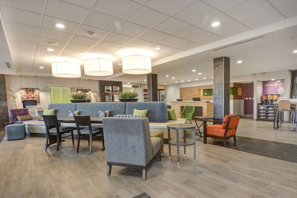 Home2 Suites By Hilton Irving / Dfw Airport North 45/63
