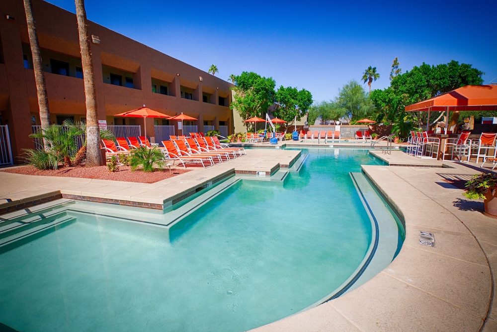 Scottsdale Parkview Resort 62/68