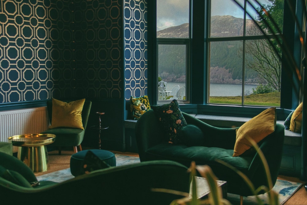 The Apartment at Foyers Lodge [VR] 32/50