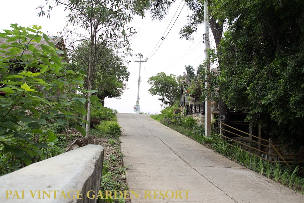 Pai Vintage Garden Resort 74/79