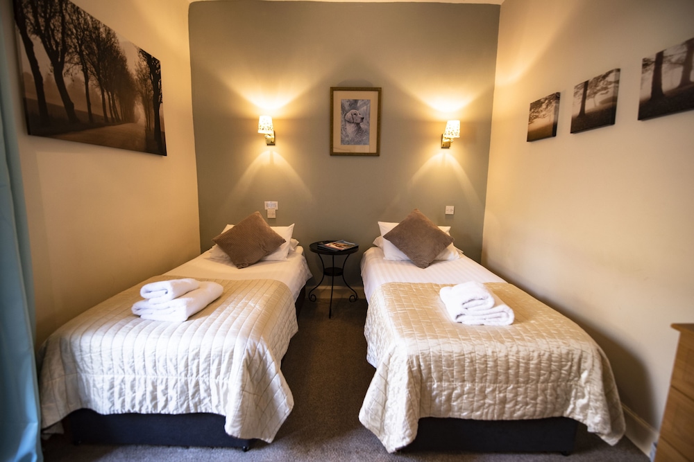 The Kirkmichael Hotel 27/41