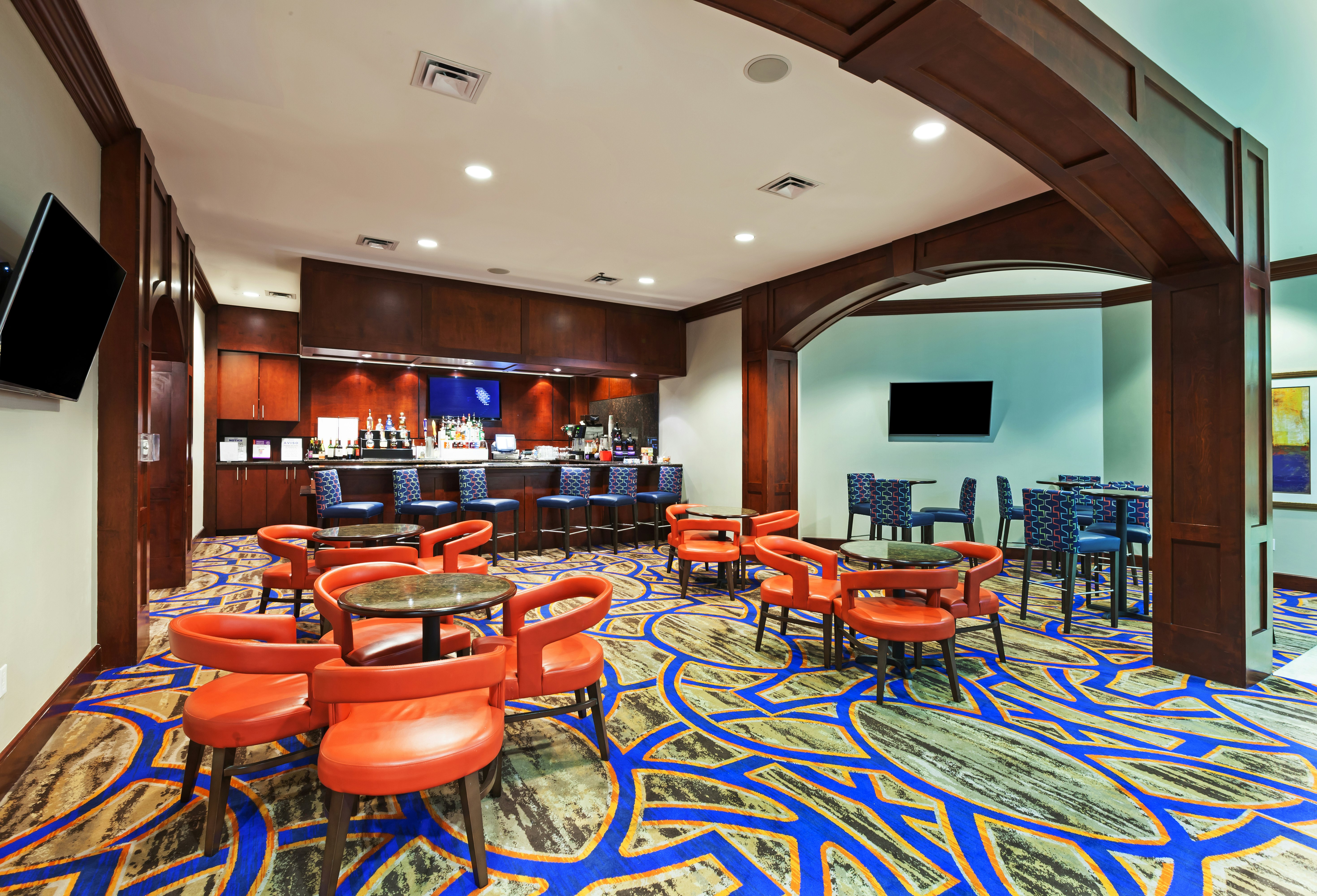 Hilton Waco 24/50