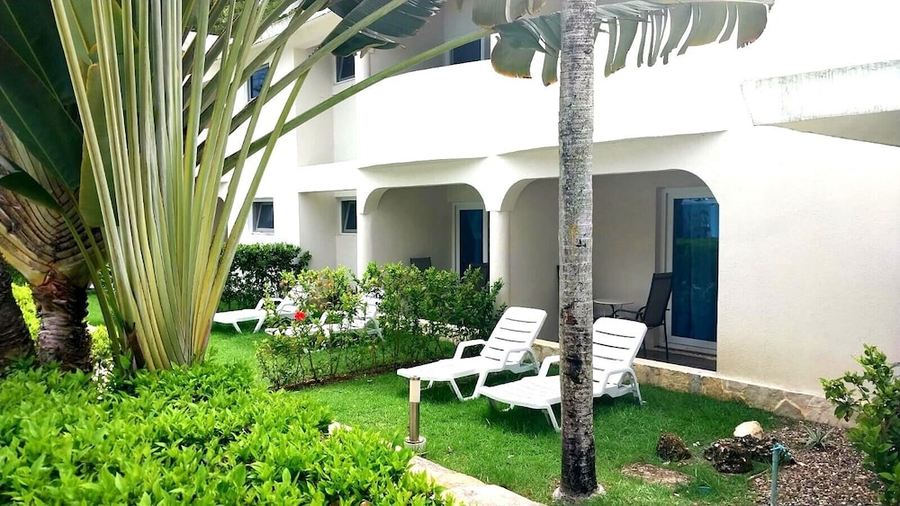 Tropical Casa Laguna 45/50