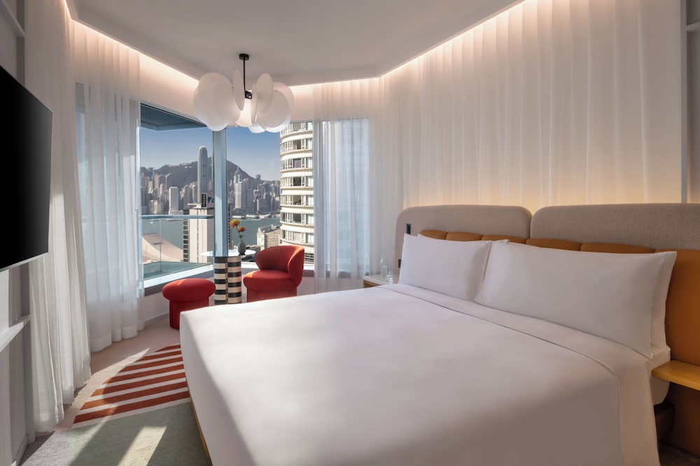 Mondrian Hong Kong 25/48