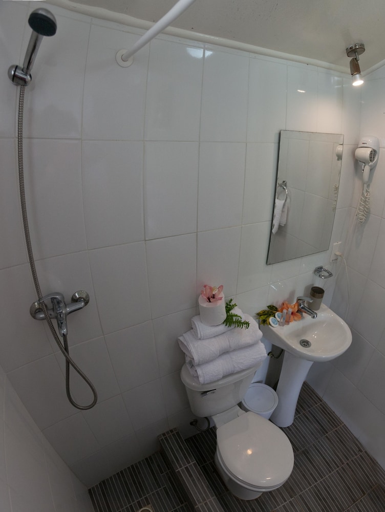 Easter Island Eco Lodge Ex Hotel Rapa Nui 75/75