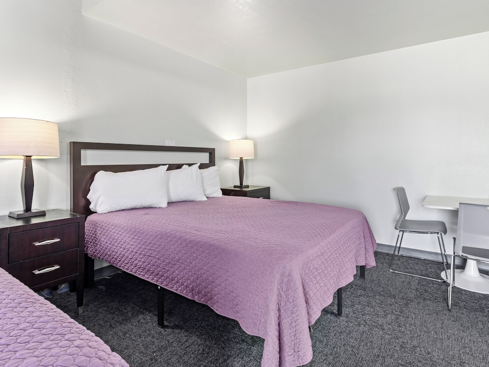 Americas Best Value Inn 10/18