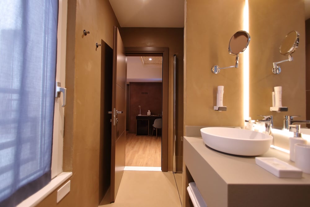 BellArrivo Hotel 35/41