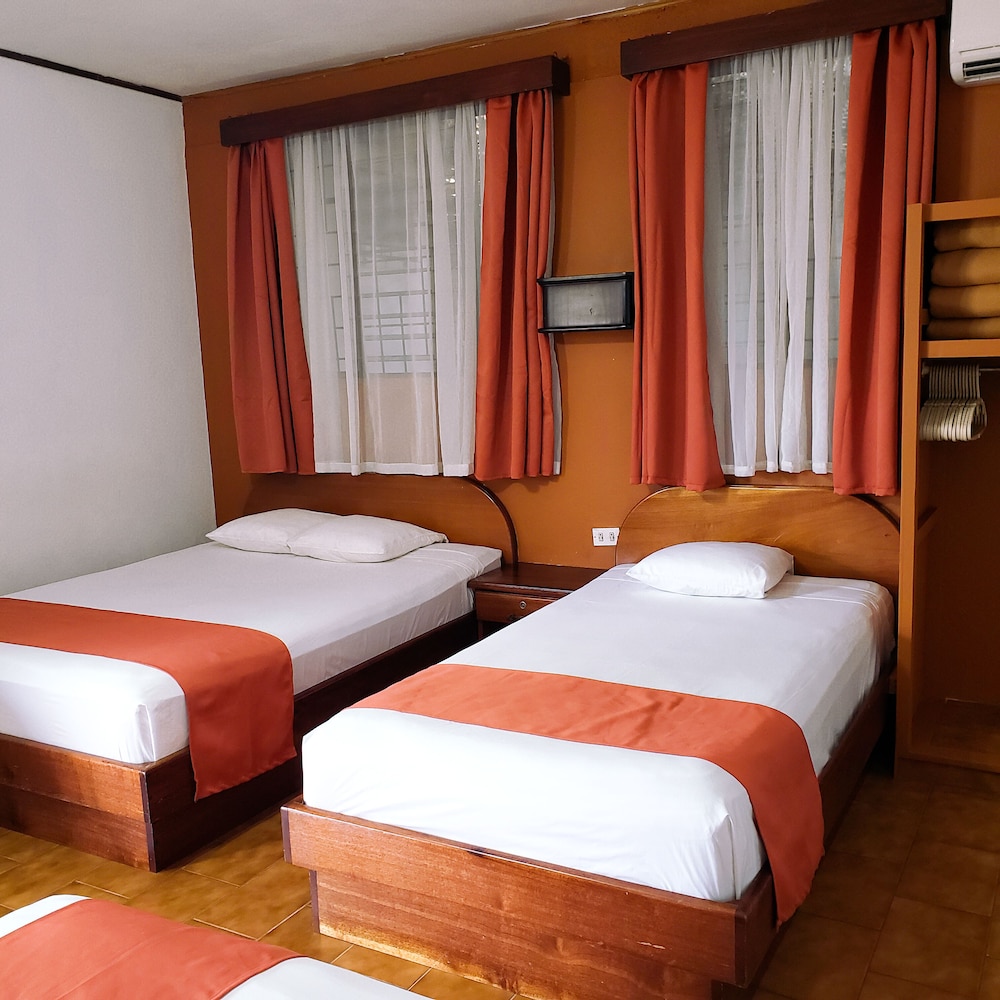 Plus, Standard, 2 Double Beds