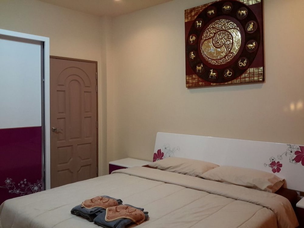 Donchai House 9/43