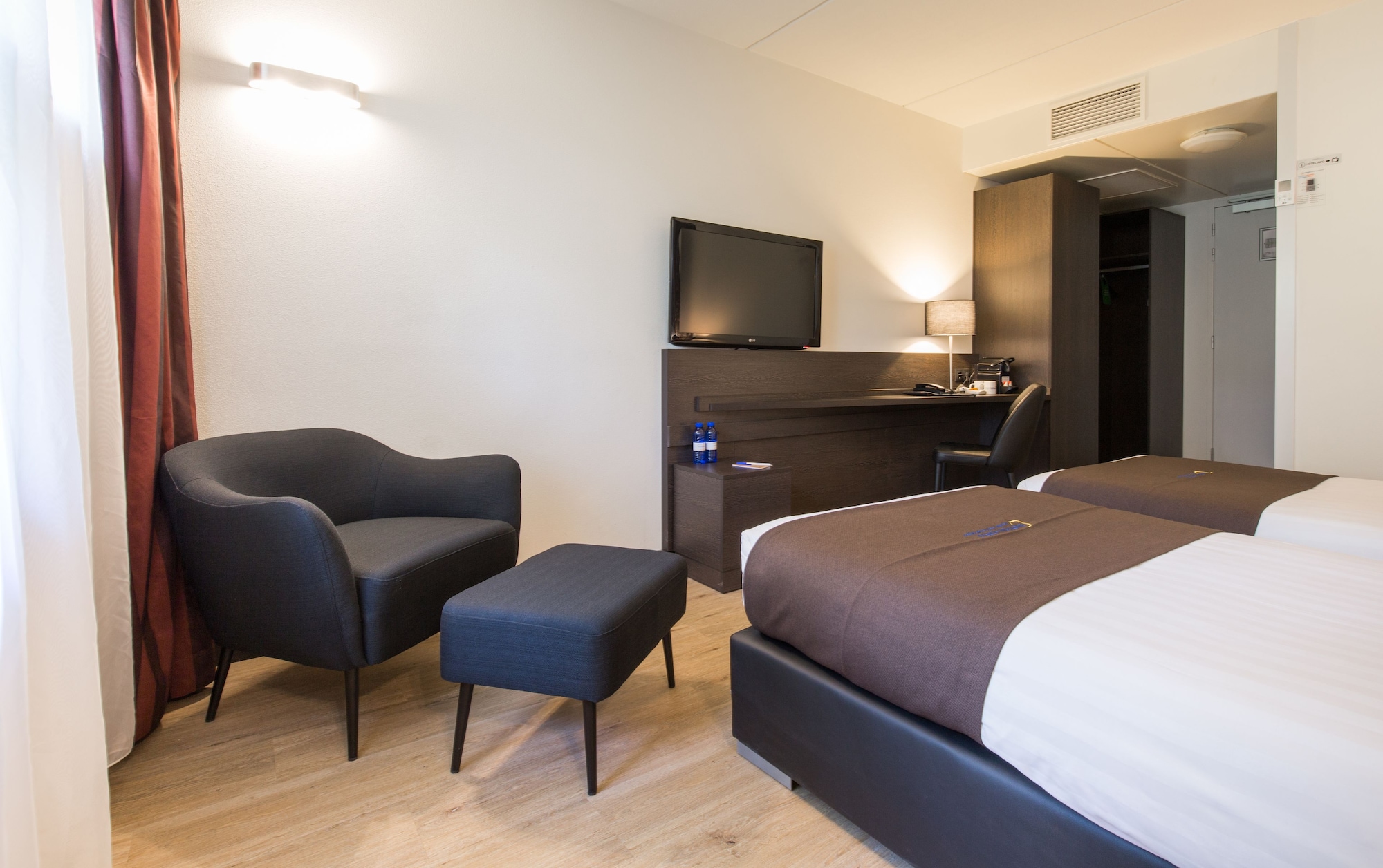 غرفة ديلوكس بسريرين منفصلين، Bastion Hotel Bussum Zuid 2/4