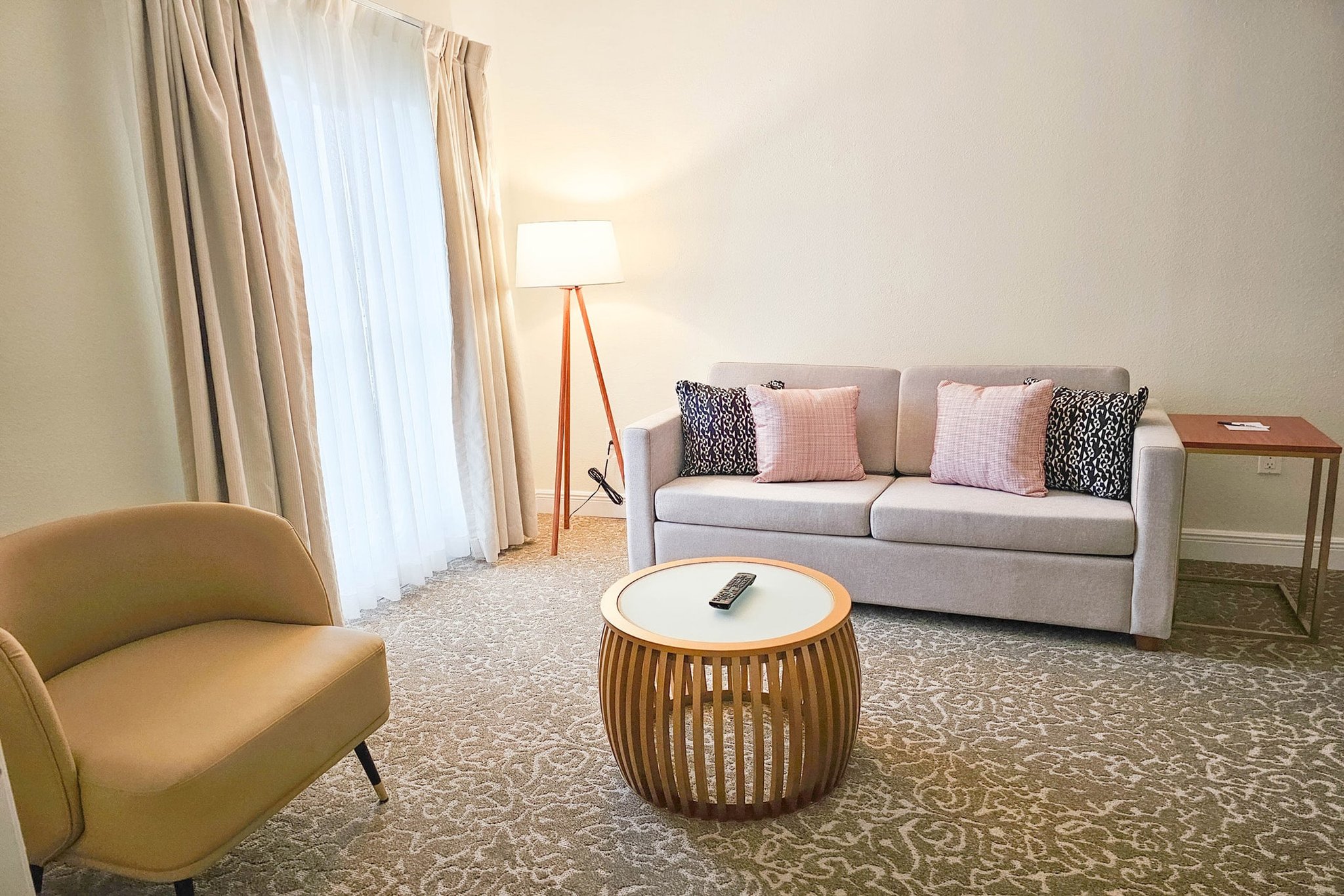 2 Bedrooms, Suite, 1 King and 2 Queen Beds