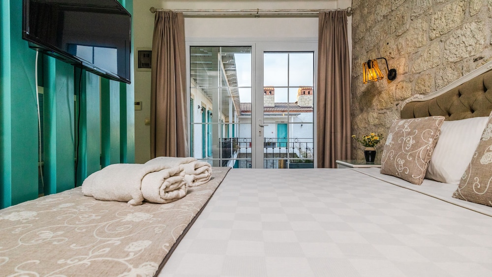 Avlu Alacati Butik Otel 9/46