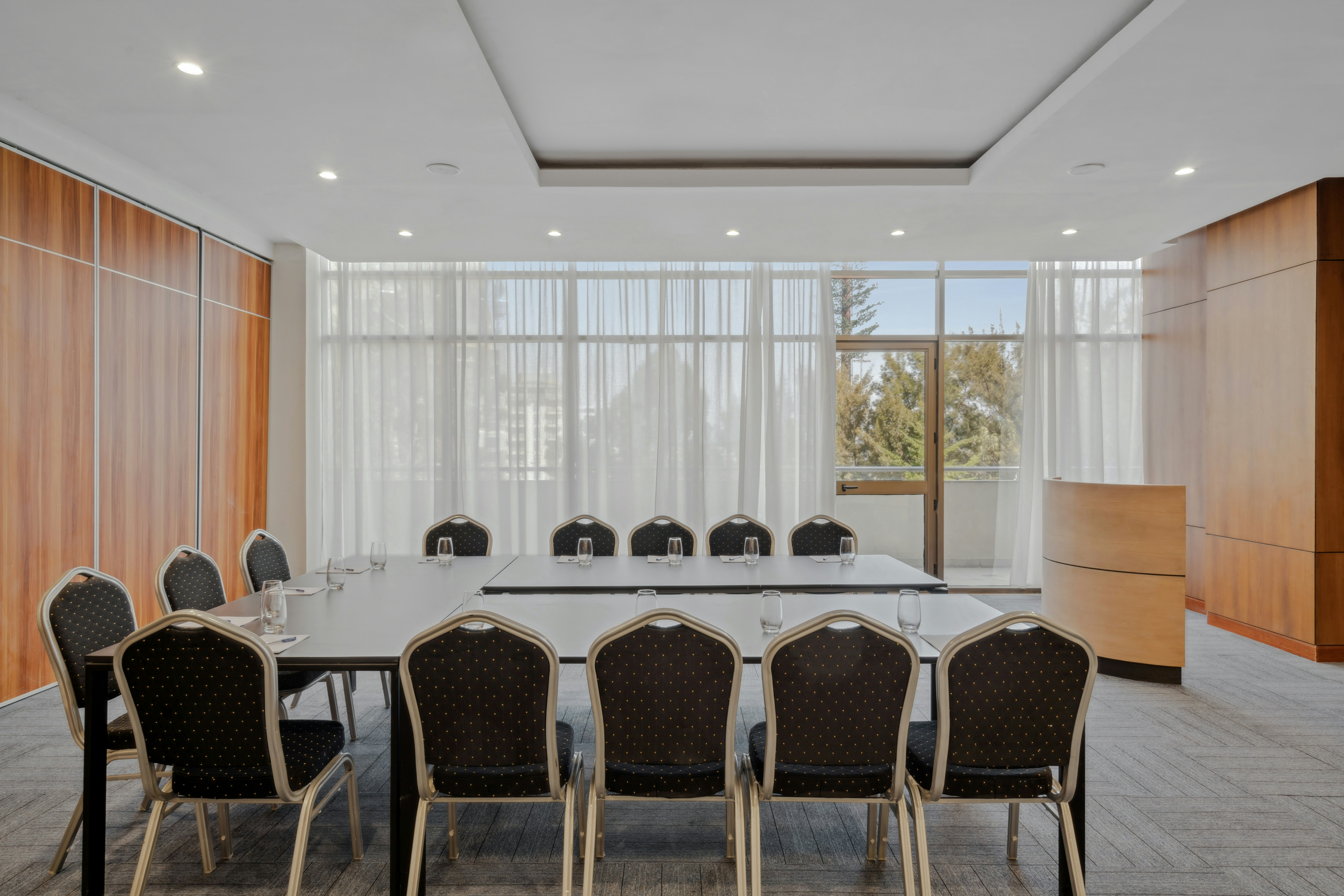 DoubleTree by Hilton Addis Ababa Airport 41/44