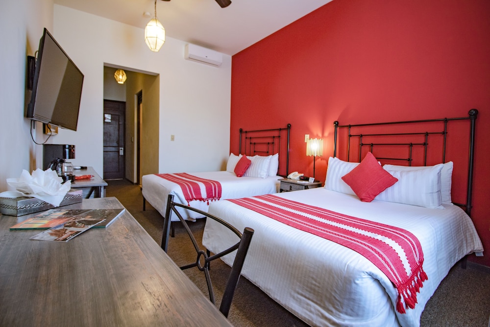 Hotel La Casona 20/68