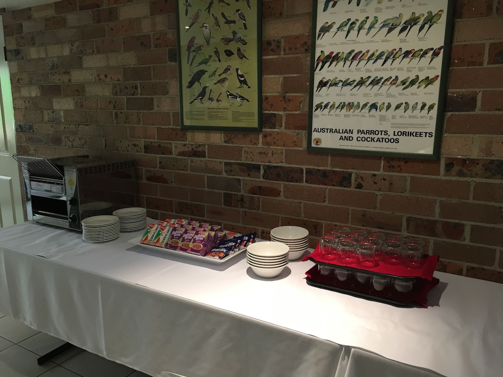 Avoca Beach Hotel 6/45