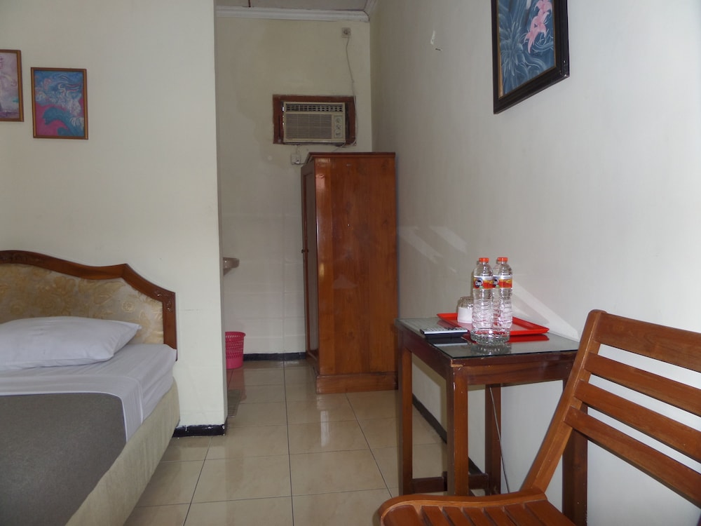 Hotel Armi 19/25
