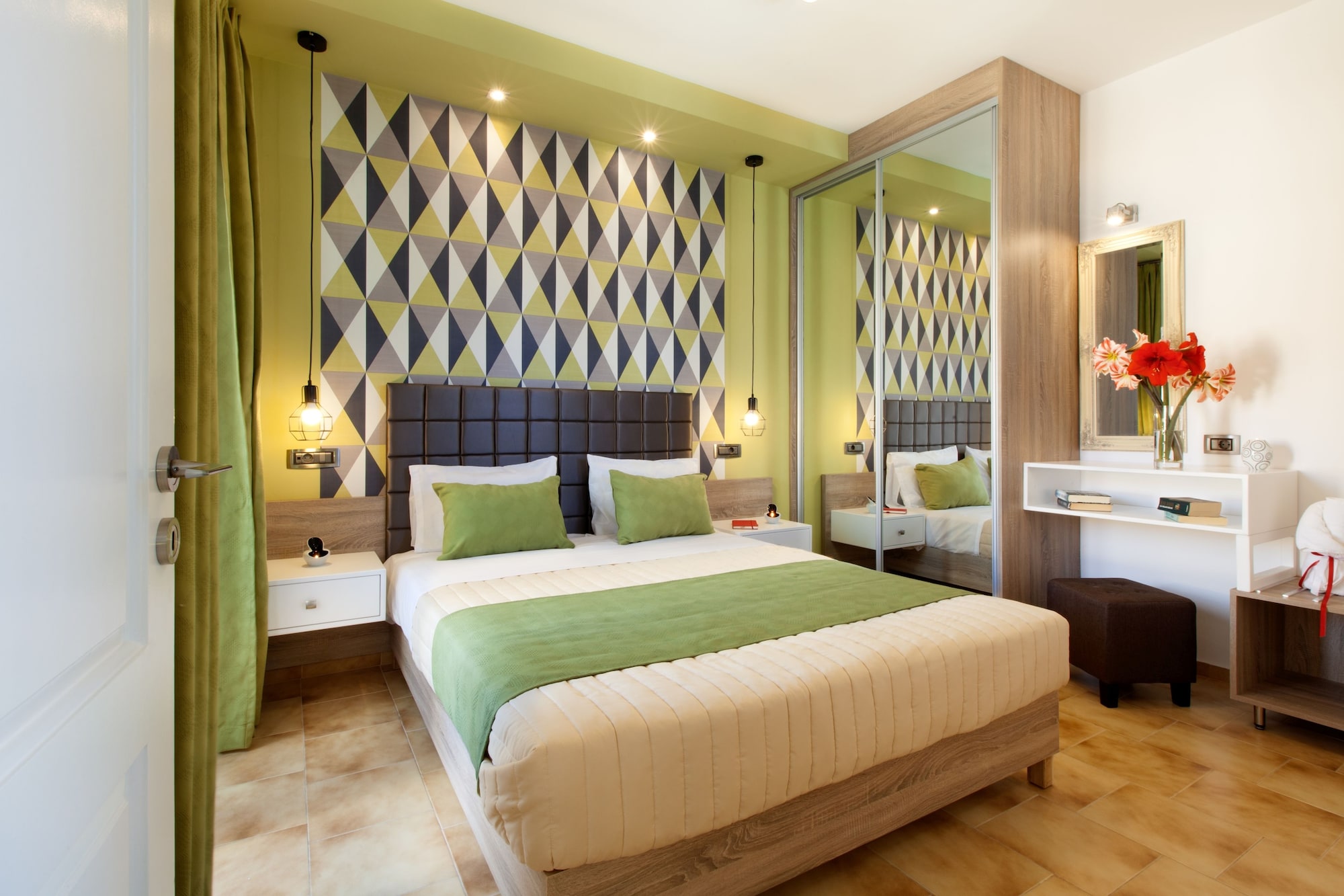 1 BEDROOM, COMFORT, APARTMENT