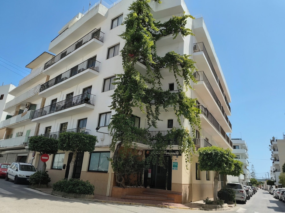 Residencia Horizonte 37/46