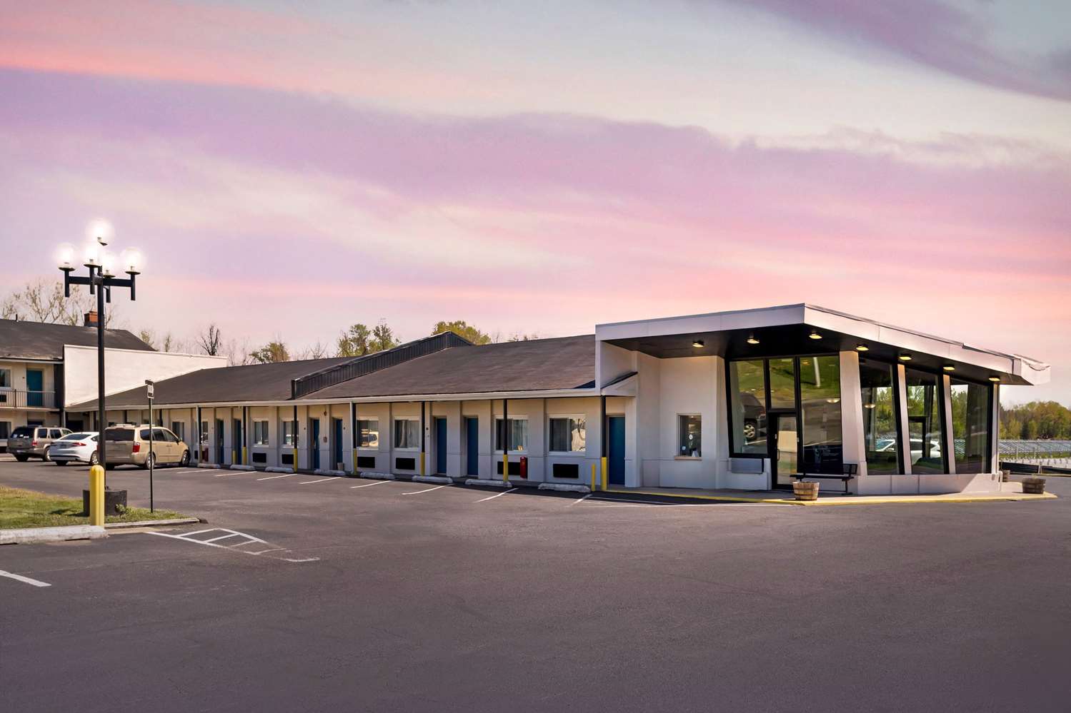 Days Inn by Wyndham Wrightstown 2/50