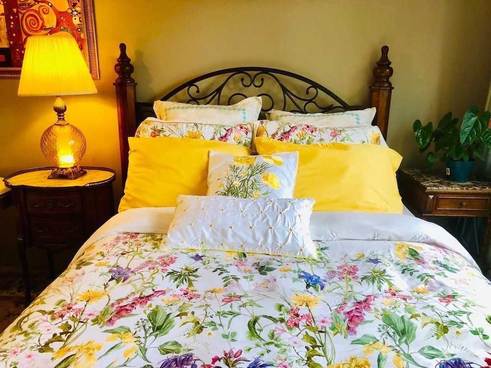 The Sunshine House by Elevate Rooms 9/28
