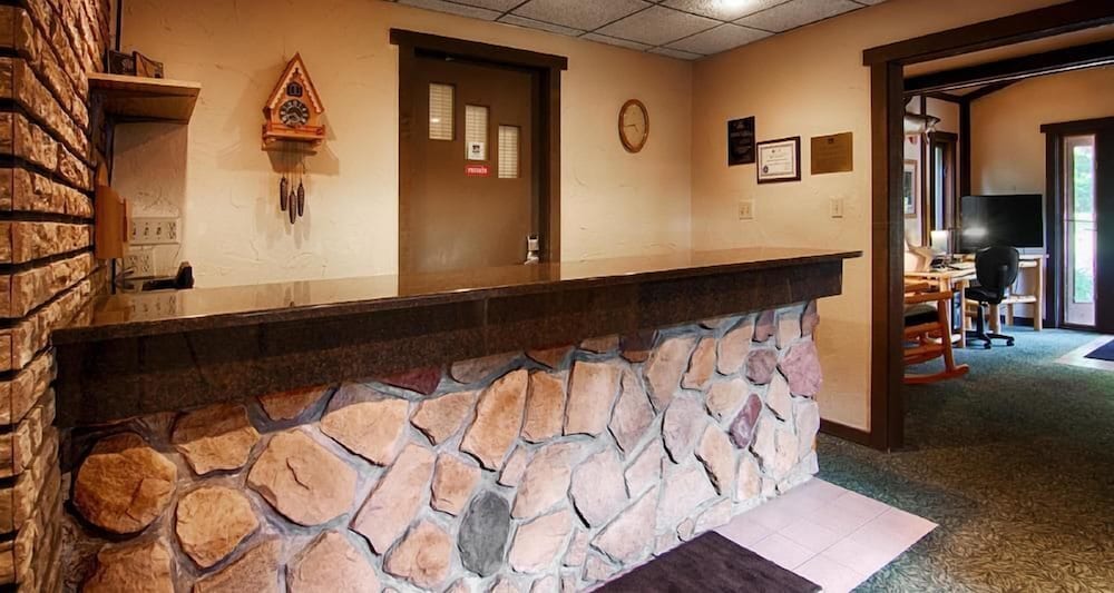 CENTERSTONE RESORT LAKE-AIRE 4/59