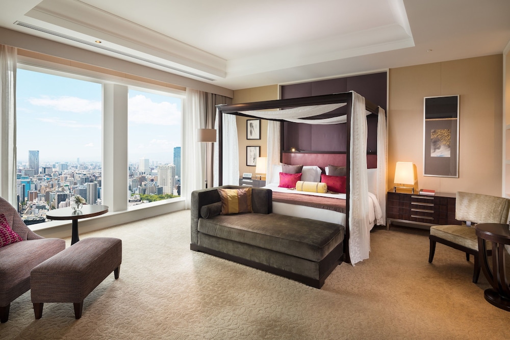 The St. Regis Osaka 44/65